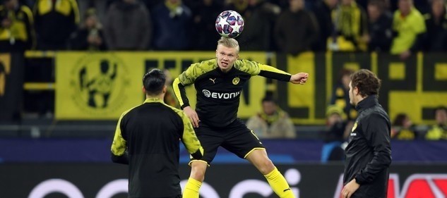 对乌尔比格 对乌尔比格