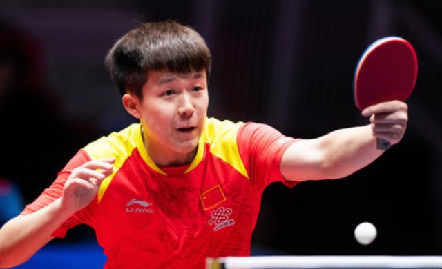 后肩负着家 后肩负着家